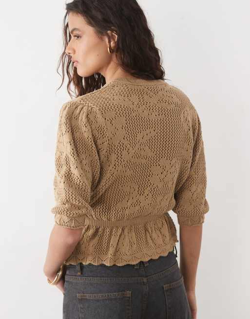 Miss Selfridge cardigan i blomsterstrik med peplumkant i oat, 4 af 4