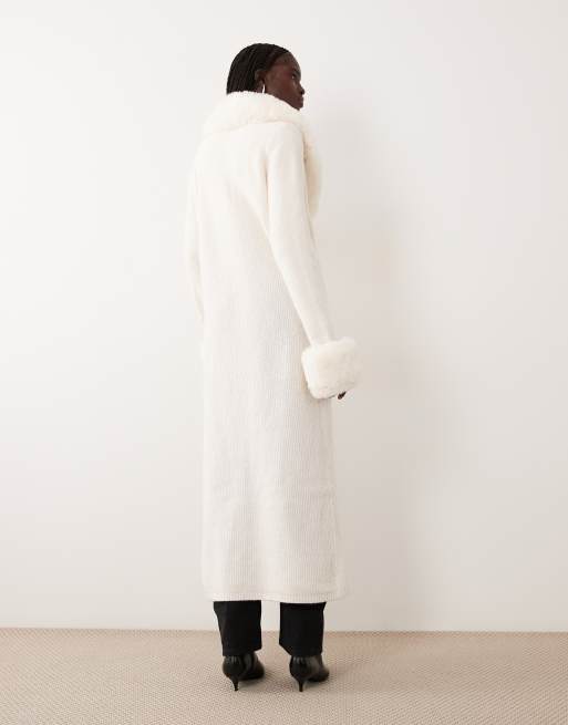 Miss Selfridge cardigan lungo con abbottonatura in crema, 3 di 4