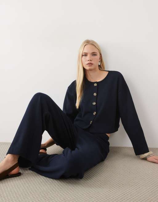 Miss Selfridge - Cardigan super morbido blu navy in coordinato, 2 di 3