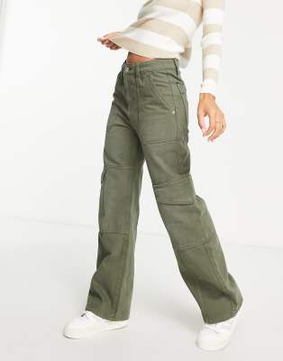 Miss Selfridge - Cargo-Baggyjeans mit weitem Schnitt in Khaki-Keine Farbe