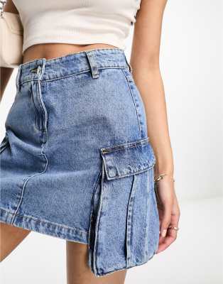 Miss Selfridge cargo pocket denim mini skirt in mid wash blue-Green