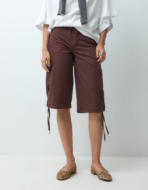 Miss Selfridge cargocapribyxor i chokladbrun, 3 av 5