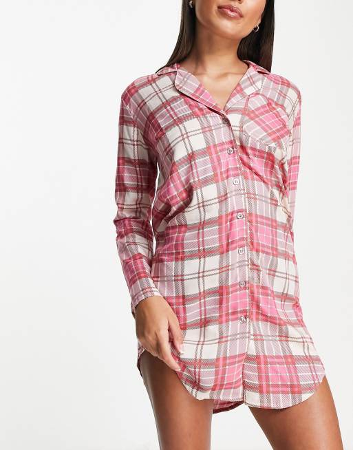 Chemise de nuit carreaux sale