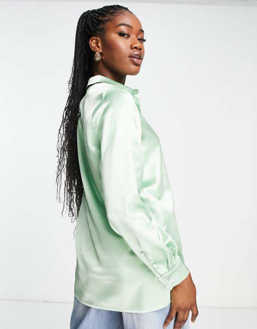 Miss Selfridge - Chemise oversize satinée avec boutons en strass - Vert clair, 3 de 4