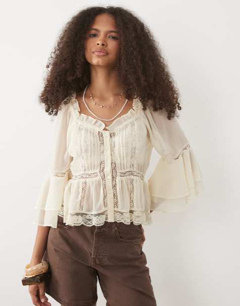 Miss Selfridge chiffon- en kanten blouse in antiekwit - view 1