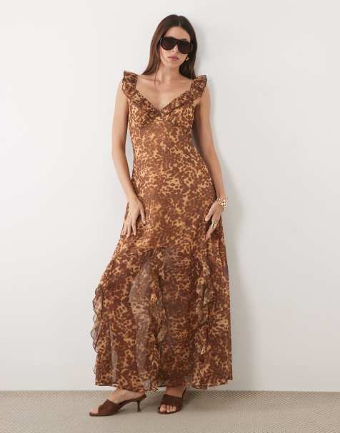 Miss Selfridge chiffon kjole med flæser og smalle stropper i dyreprint - view 1