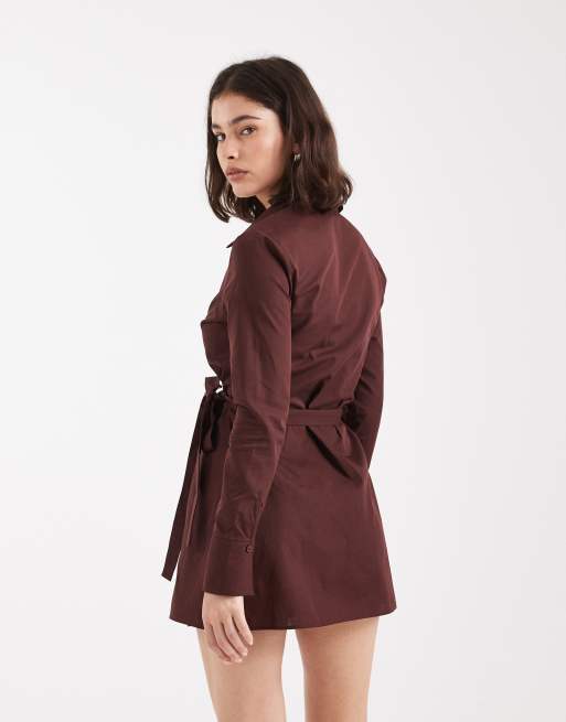 Miss Selfridge – Chokladbrun miniklänning i poplin med omlottdesign, 2 av 4
