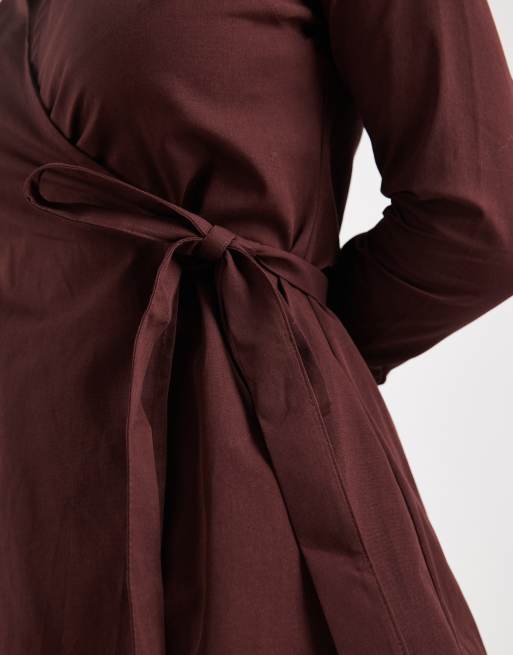 Miss Selfridge – Chokladbrun miniklänning i poplin med omlottdesign, 3 av 4