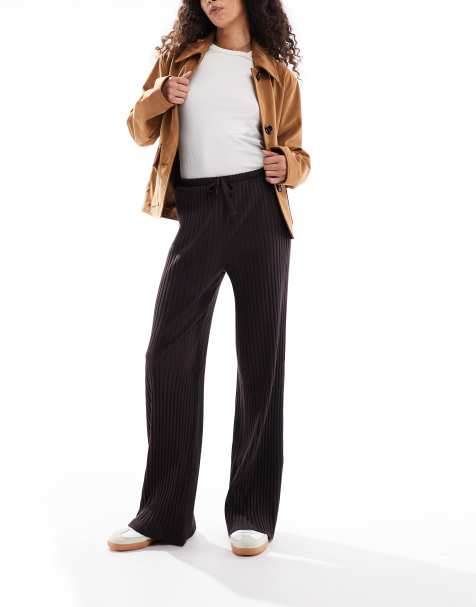 Miss Selfridge – Chokladbruna, ribbade byxor med vida ben - view 1