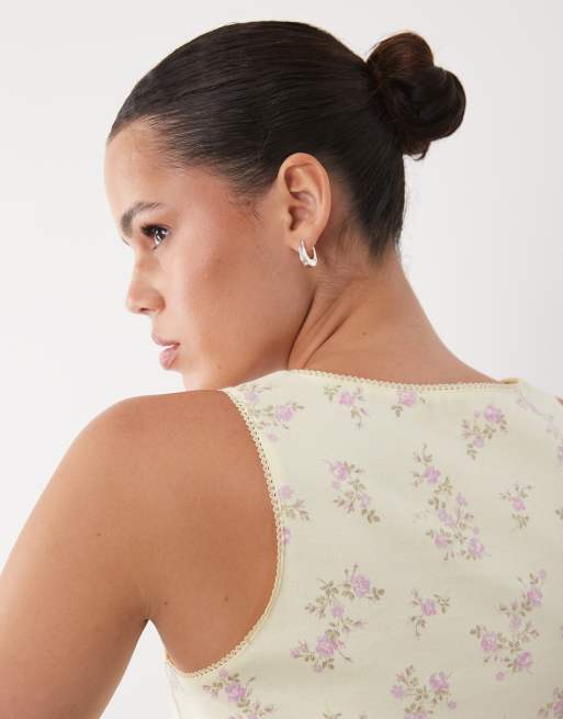 Miss Selfridge – Citrongult, blommigt linne med ribbad textur och v-ringning, 4 av 4