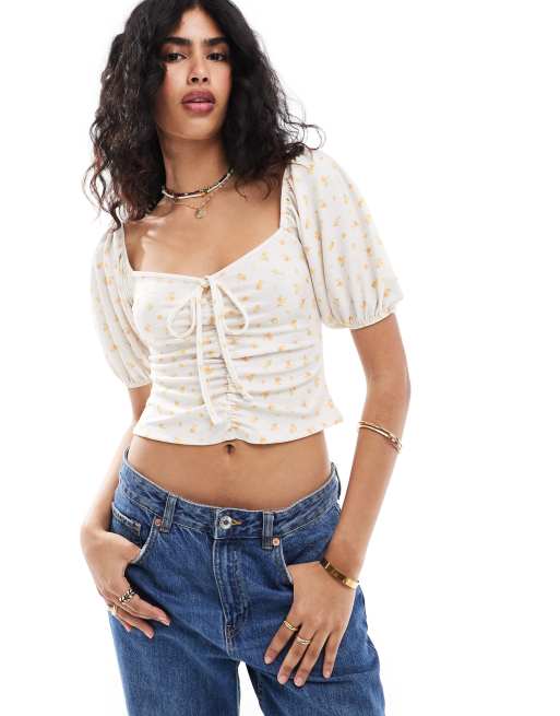 Miss Selfridge – Citronmönstrad topp i milkmaid-modell
