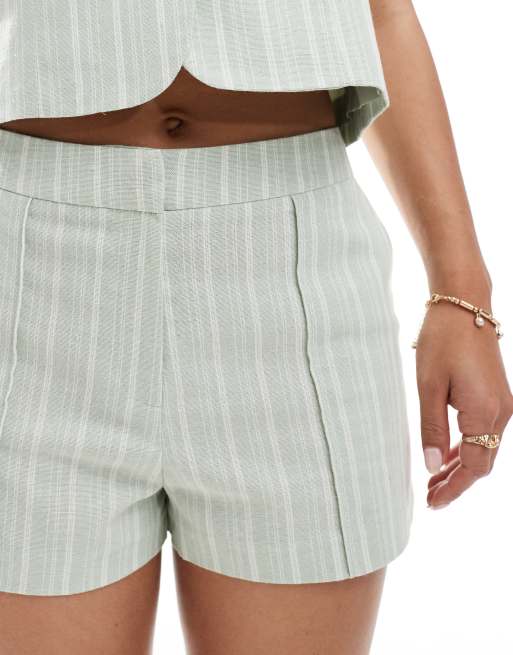 Miss Selfridge co-ord tailored high waist shorts in green pinstripe, 3 of 5
