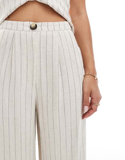 Miss Selfridge co-ord tailored wide leg trouser in pinstripe, 4 of 5