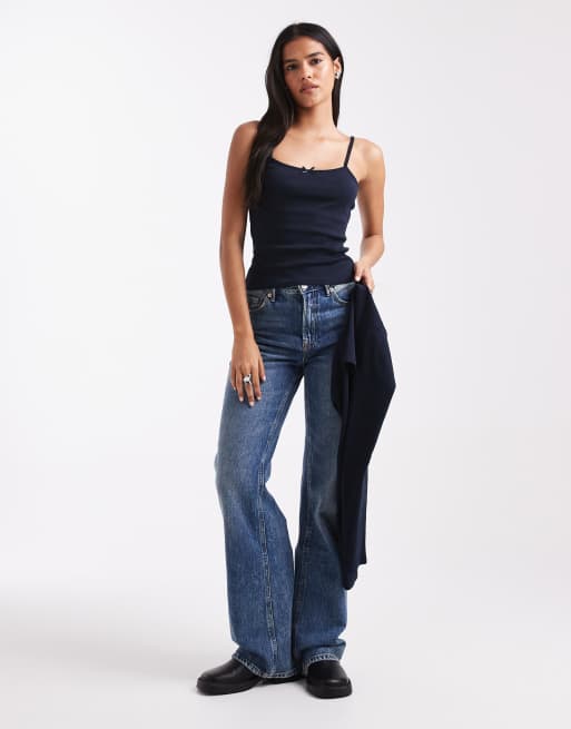 Miss Selfridge - Completo 2 in 1 con canottiera e coprispalle blu navy a coste, 2 di 4