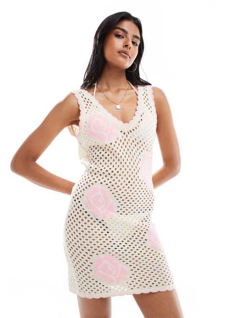 Miss Selfridge crochet floral beach dress in cream, 2 of 4