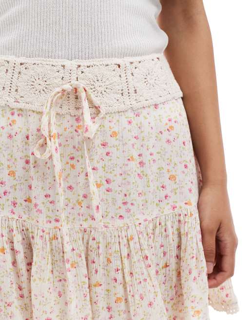 Miss Selfridge crochet trim flippy mini skirt, 2 of 5