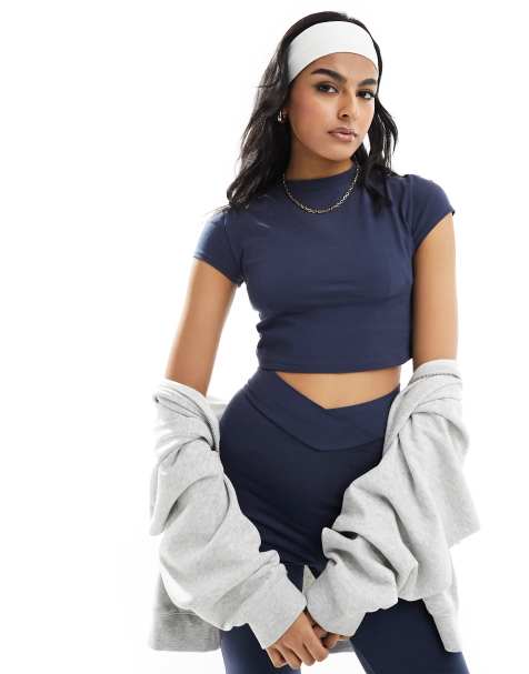 Miss Selfridge - Crop top d'ensemble à manches courtes - Bleu marine - view 1