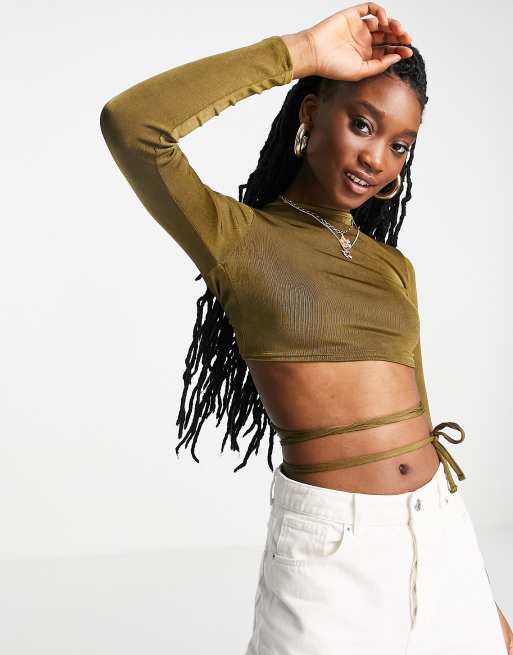 Miss Selfridge - Crop top met lange mouwen en kruisbandjes aan de achterkant