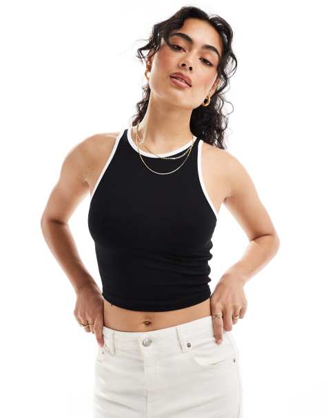 Miss Selfridge - Cropped racertop med kantdetaljer i sort - view 1