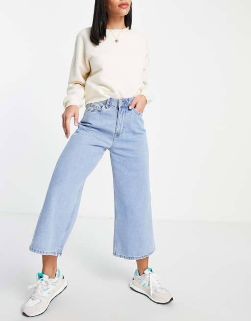 Mid rise wide store leg cropped jeans