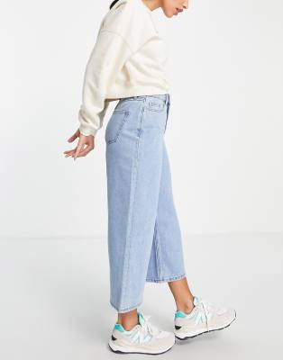 miss selfridge cropped jeans