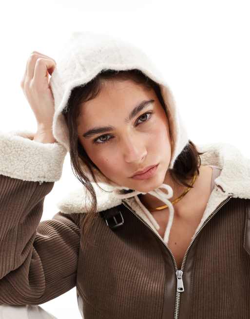 Miss Selfridge - Cuffia traforata color crema con dettaglio smerlato