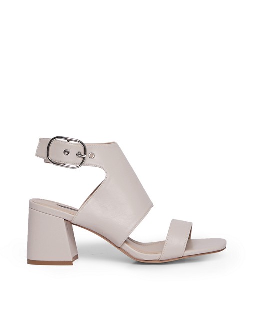 Miss Selfridge cut out block heeled sandals in white