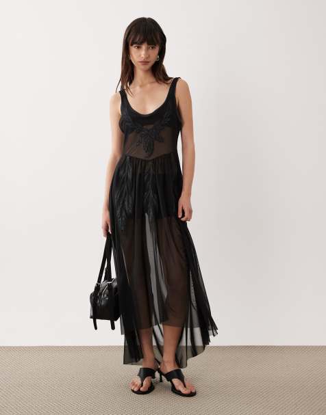 Miss Selfridge – Czarna siateczkowa sukienka maxi z aplikacją - view 1