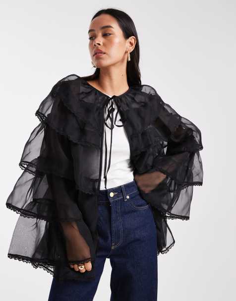 Miss Selfridge – Czarna warstwowa peleryna z szyfonu - view 1