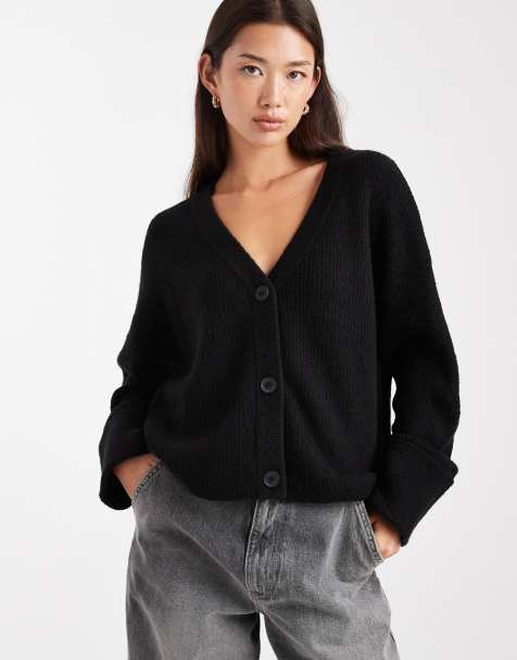 Miss Selfridge – Czarny kardigan z dekoltem w szpic i szerokimi mankietami - view 1