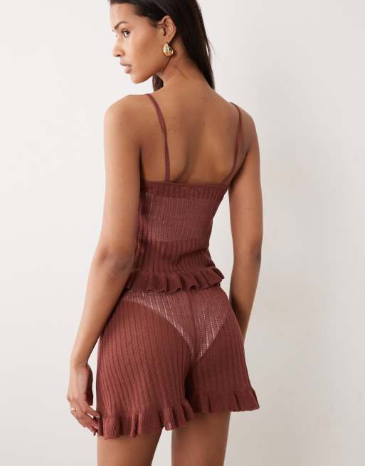 Miss Selfridge – Czekoladowe szorty z prześwitującej dzianiny z haftowanym wzorem, 4 z 5