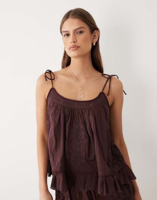 Miss Selfridge – Czekoladowy zestaw z haftowanym wzorem, 2 z 3