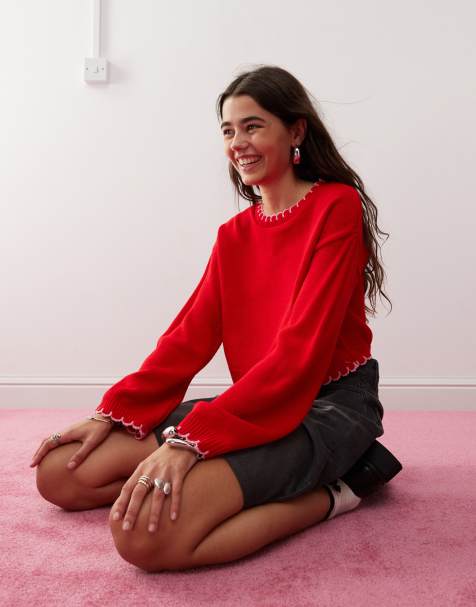 Miss Selfridge – Czerwony dzianinowy sweter z ozdobnym szwem - view 1