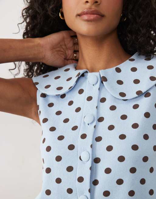 Miss Selfridge - Débardeur boutonné à pois avec col Claudine - Bleu, 4 de 4