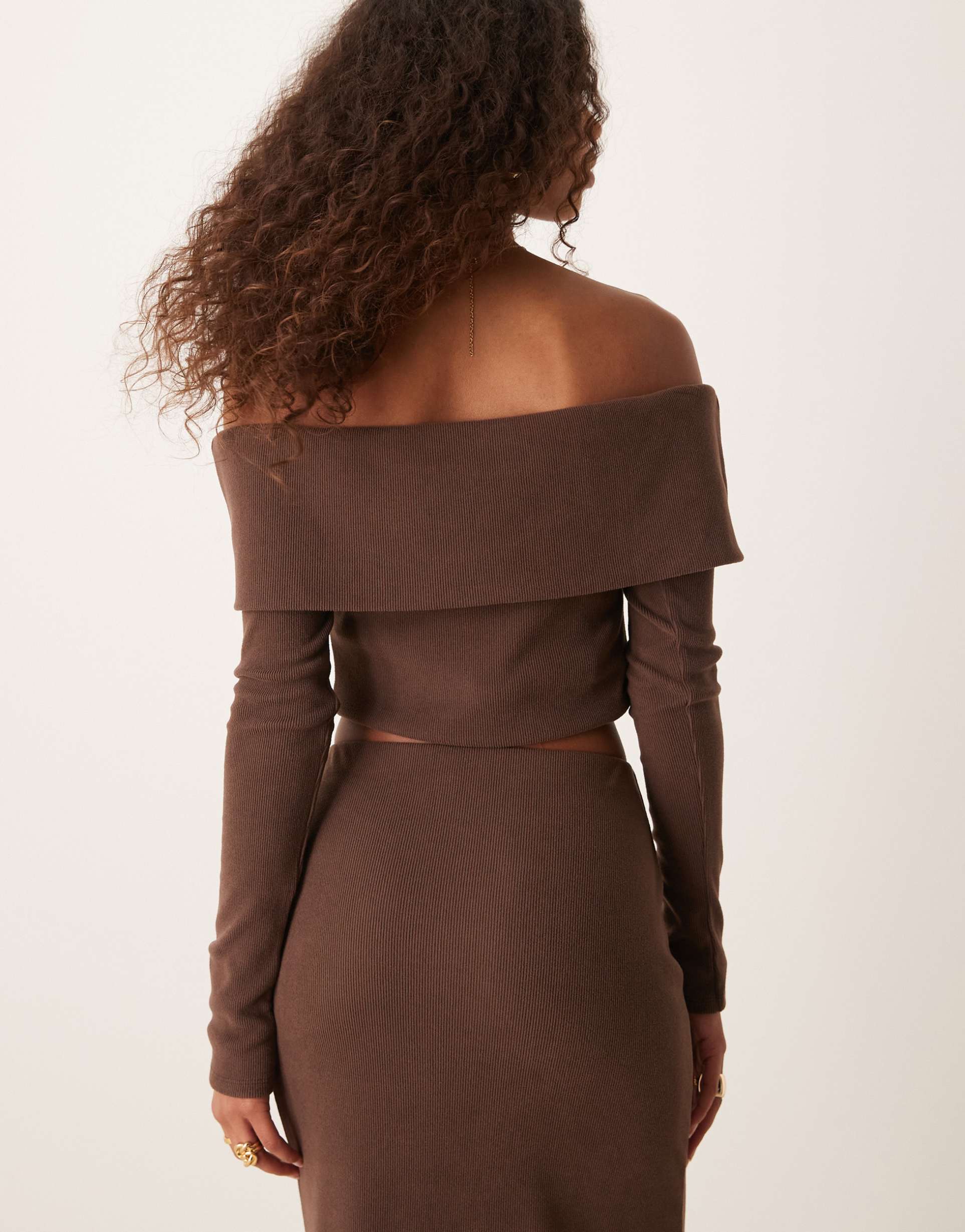 miss selfridge deep bardot top in chocolate