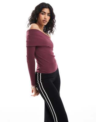 miss selfridge deep fold over top in burgundy