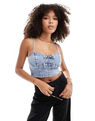 denim bow cami top in bleach wash-Blue