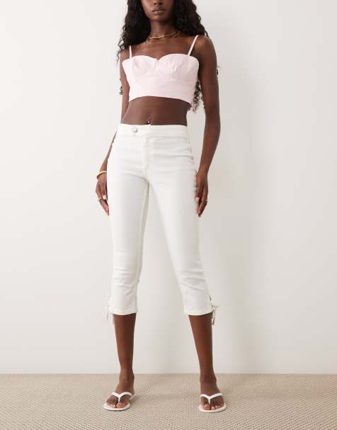 Miss Selfridge denim capri med rosetter i cream wash - view 1