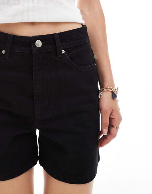 Miss Selfridge denim mom short in black wash, 4 of 5