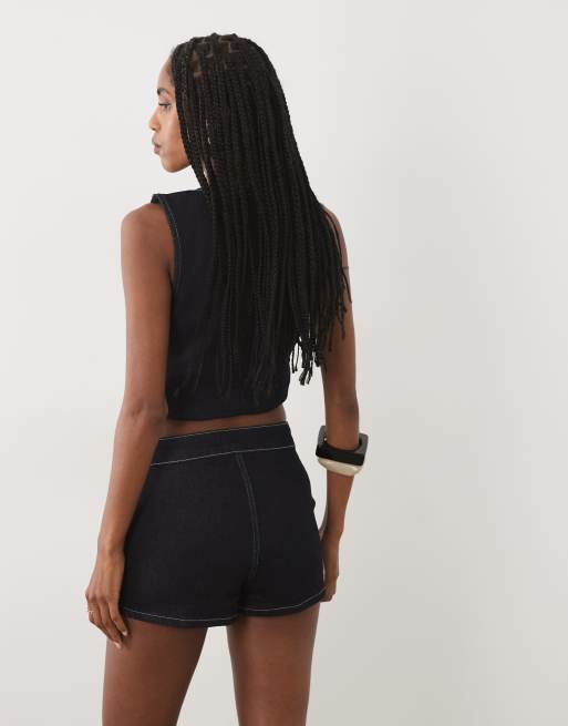 Miss Selfridge denim shorts with contrast stitch in indigo wash, 5 of 5