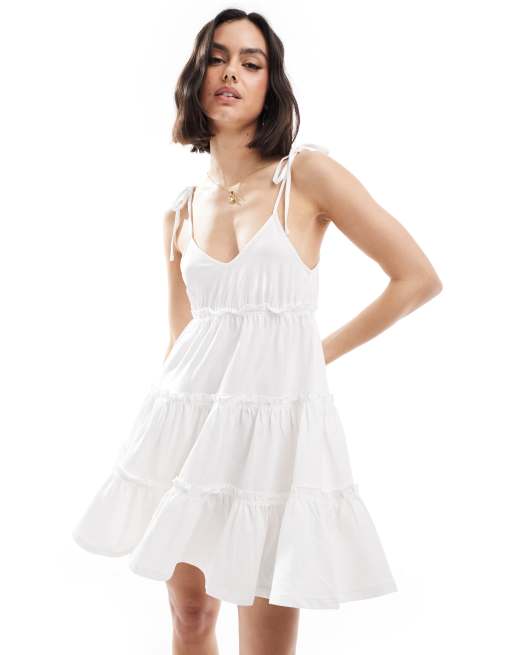 Miss Selfridge - Doorgestikte mini-smockjurk in crème, 2 van 4