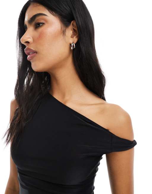 Miss Selfridge – Dopasowany czarny top ze skręconym ramiączkiem, 4 z 4