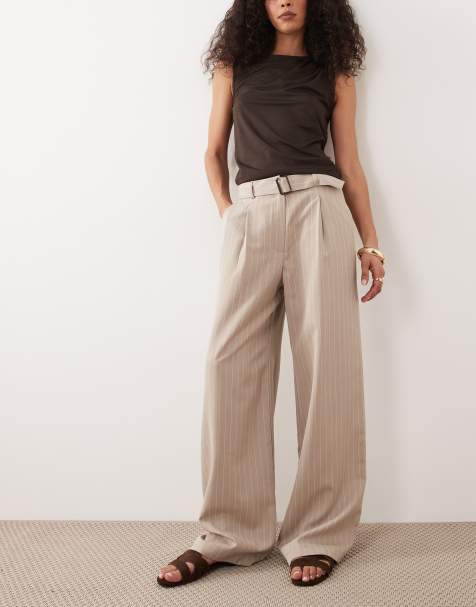Miss Selfridge - Elegante broek met wijde pijpen en gesp in camel met krijtstreep - view 1