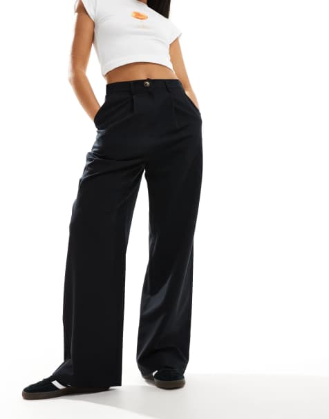 Miss Selfridge – Elegante Hose in Schwarz mit weitem Schnitt - view 1