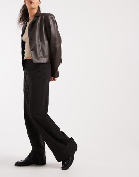 Miss Selfridge – Elegante Hose in Schwarz mit Ziernaht, weitem Bein und umgeschlagenem Saum - view 1