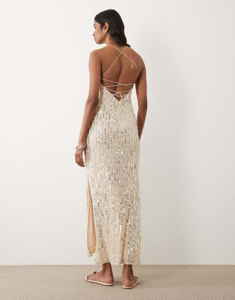 Miss Selfridge - Elfenbensfarvet midikjole med perler og pailletudsmykninger - view 1