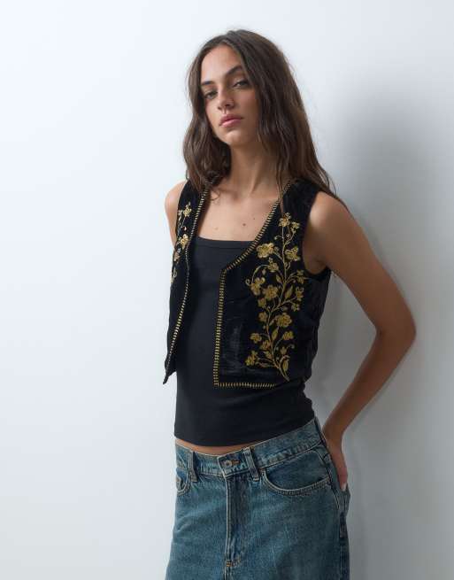 Miss Selfridge embroidered velvet waistcoat in black, 3 of 5