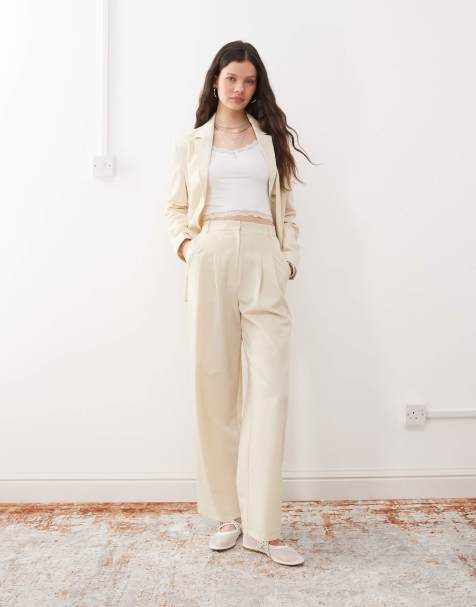 Miss Selfridge essential wide leg trouser in buttermilk - view 1