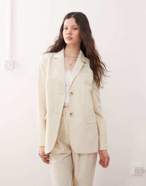 Miss Selfridge Essentials – Maślana marynarka oversize - view 1
