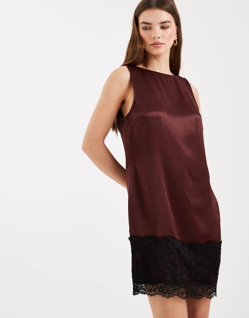 Miss Selfridge – Etuikleid aus Satin und Spitze in Schokobraun, 2 von 4